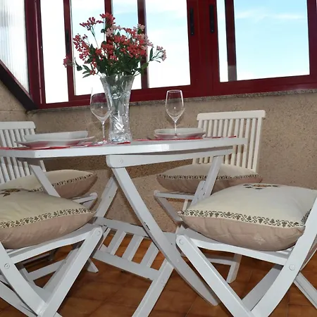 Coqueto Duplex En Centro Appartamento